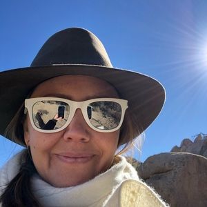 Meet your Posher, Rachel